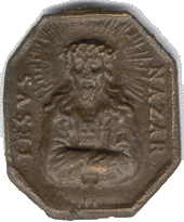 Medalik�lis. Averse J�zus Nazarietis, aplinkui �ra�as IESVS � NAZAR. Reverse - �v. Marija su k�dik�liu J�zumi ant rank�